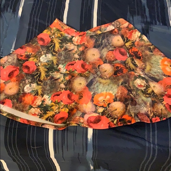 4skirts - Picture 3 of 8